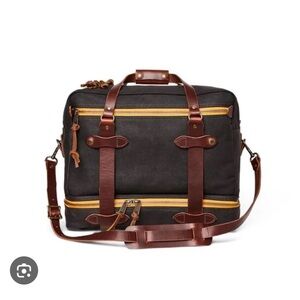 Filson X Chris Stapleton Traveller Outfitter Luggage